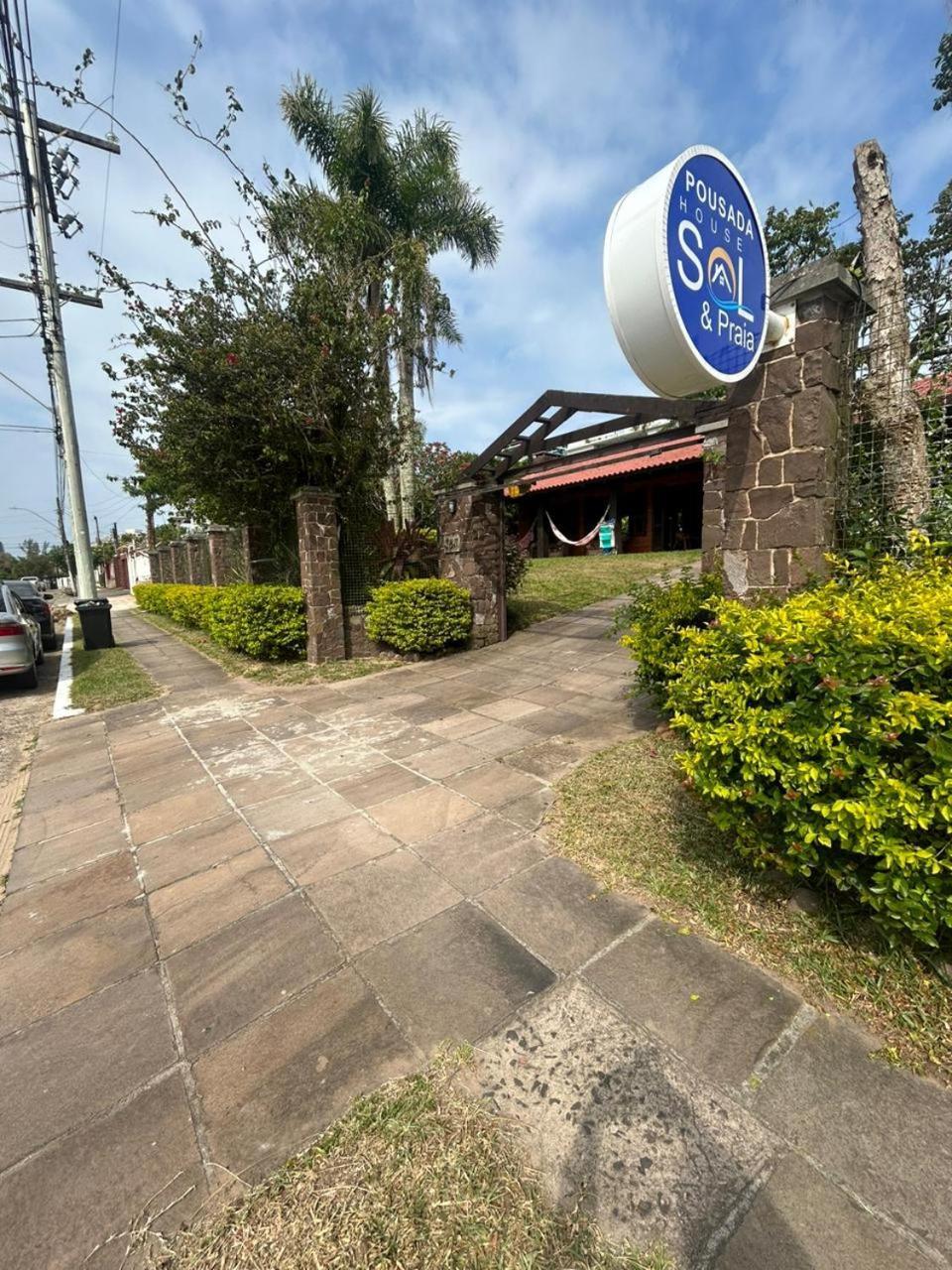 Pousada House Sol & Praia Torres Dış mekan fotoğraf